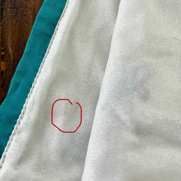 Pier 1 Table/Dresser Runner with Paisley Pattern and Embroidered Birds (13x72) - Picture 7 of 10